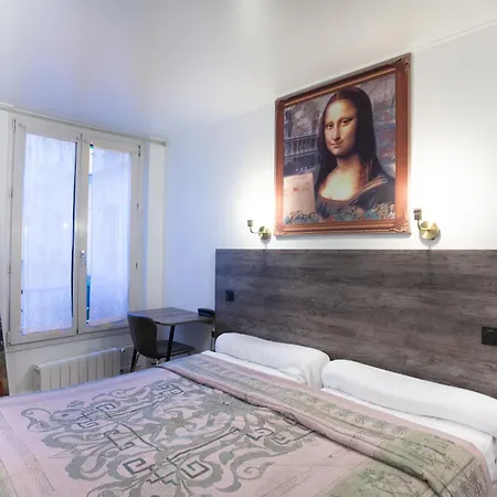 Leonard De Vinci 75011 Paříž