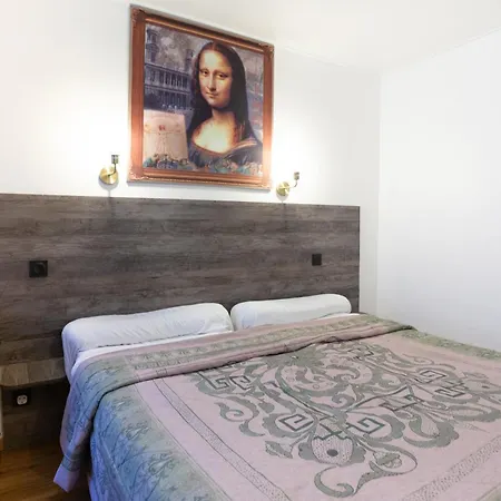 Hotel Leonard De Vinci 75011 2*