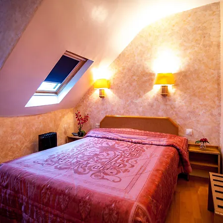 Hotel Leonard De Vinci 75011