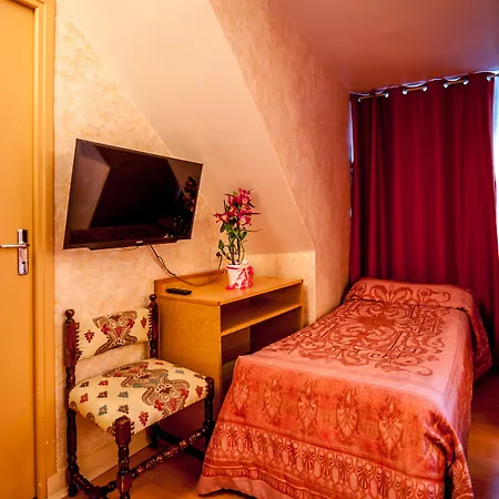 Leonard De Vinci 75011 Paříž