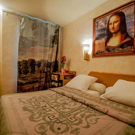 Leonard De Vinci 75011 2* Paříž