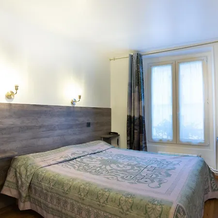 Leonard De Vinci Hotel 2*