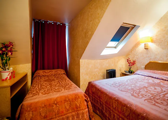 Leonard De Vinci 75011 Hotel 2*