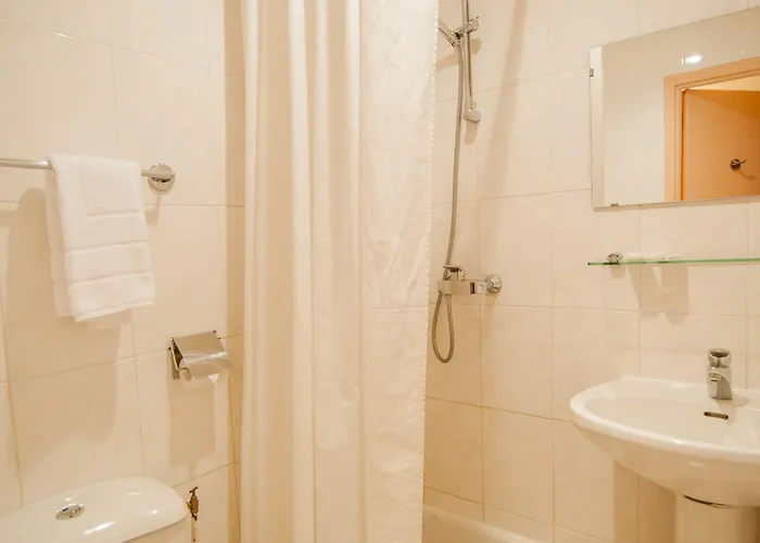 Leonard De Vinci 75011 Paryż