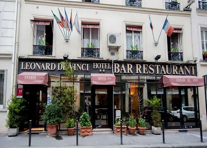Leonard De Vinci 75011 Hotel 2*